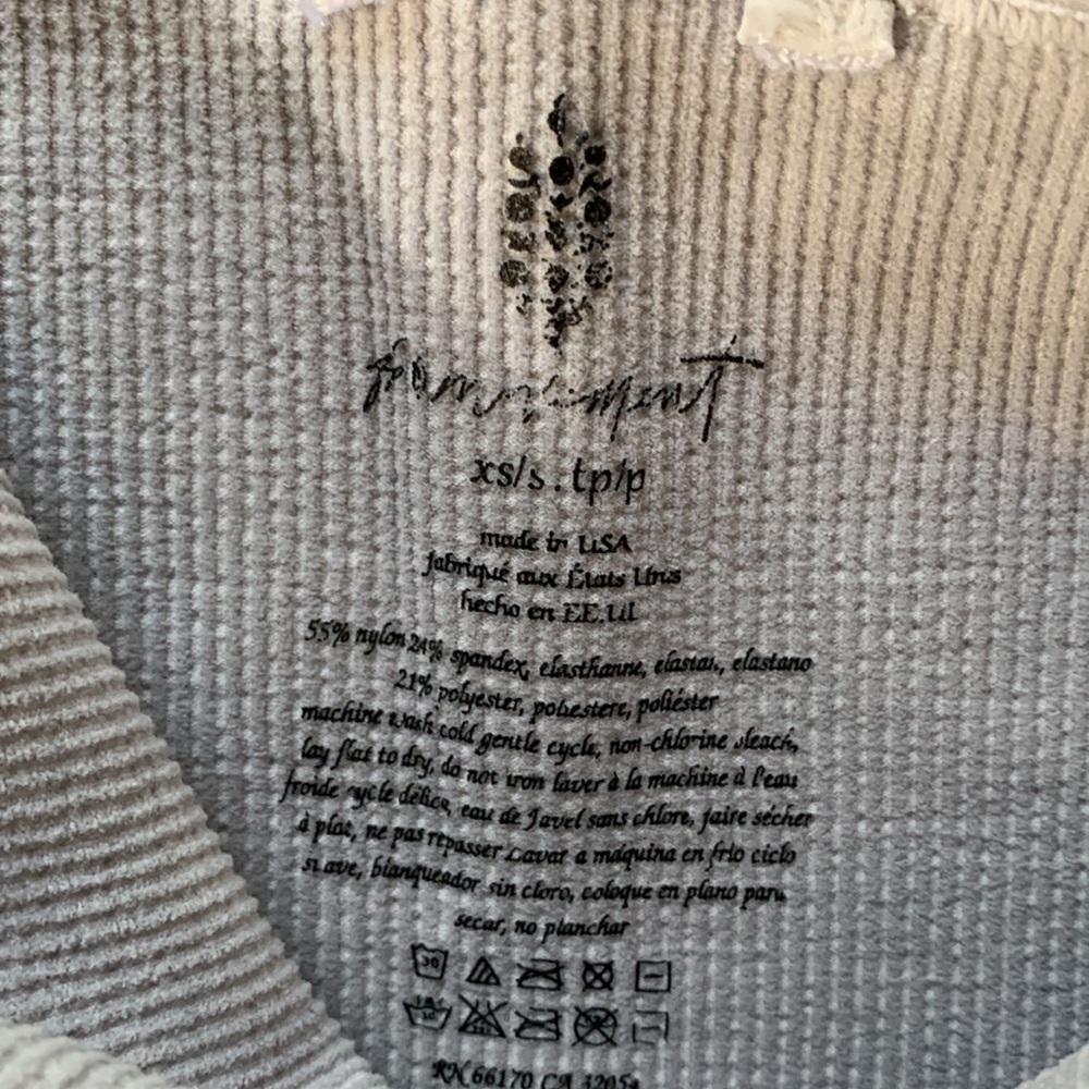 NWOT! FP Free People Movement Happiness Runs Flirty Crop Tank Sz XS/S LAST ONE! - Picture 7 of 8